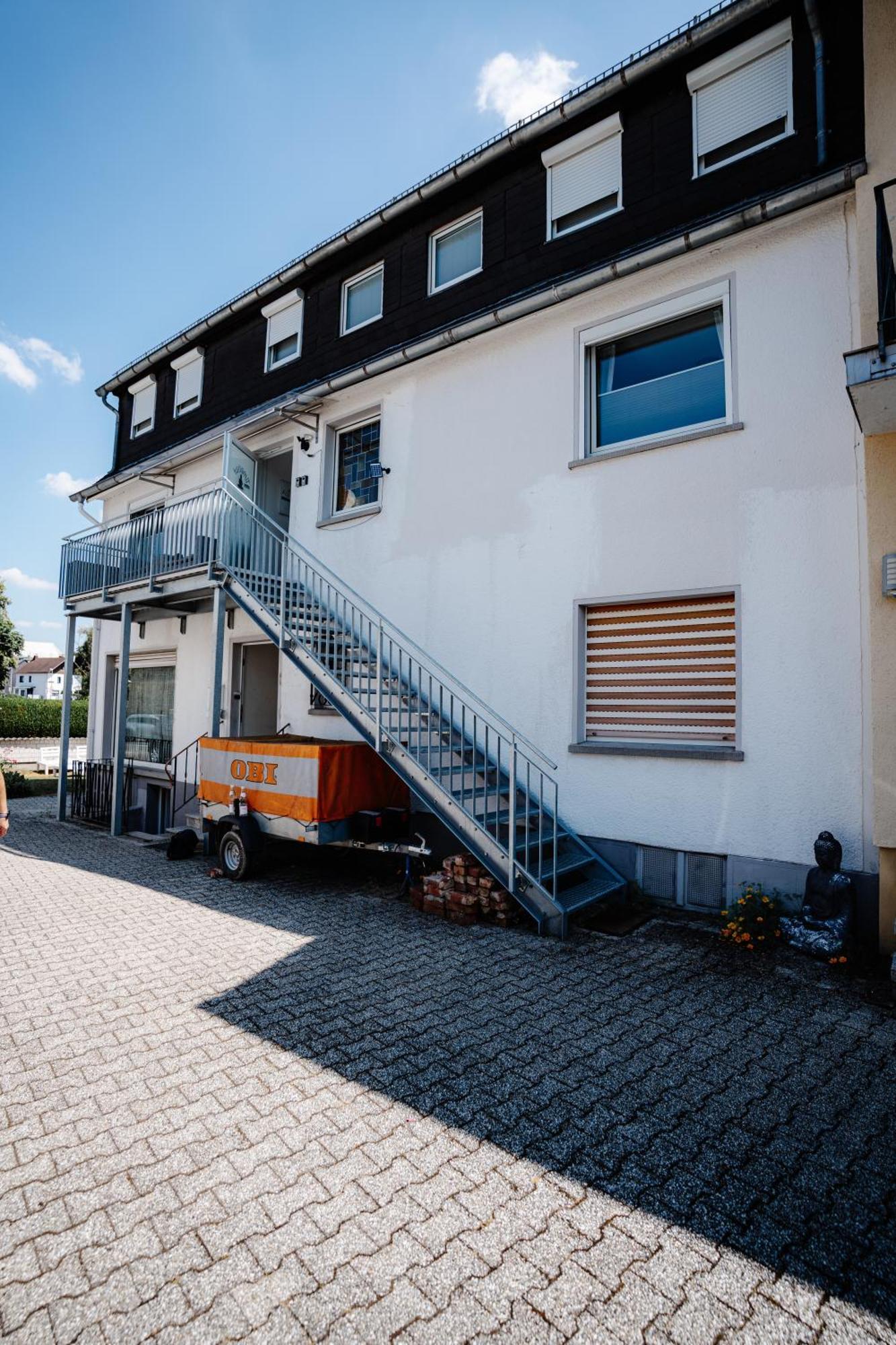 Timeout Namaste Apartment Ellar Exterior photo